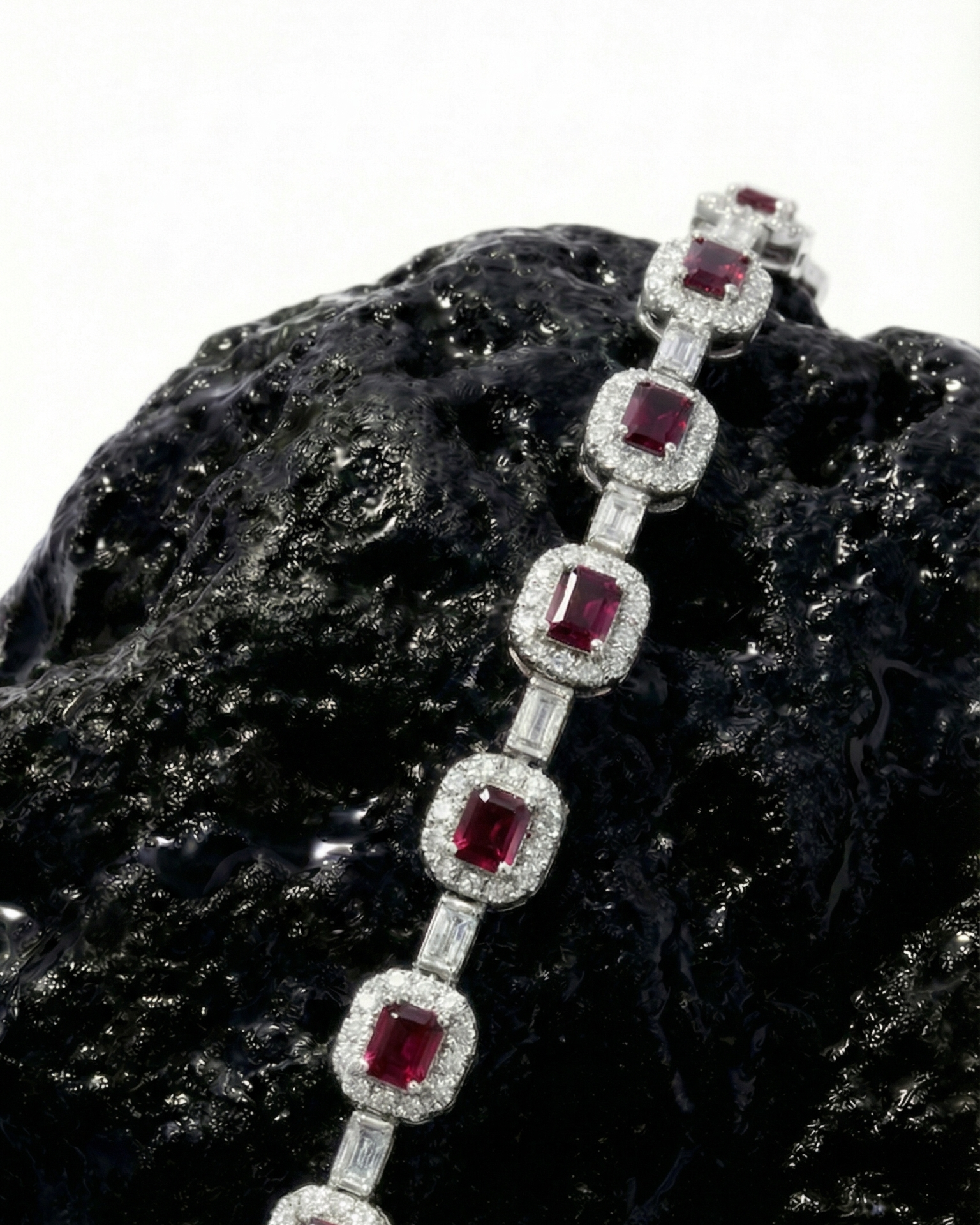 HALO ICE BRACELET